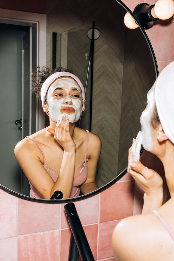 Soins du visage et beauté naturelle : astuces pour une peau radieuse